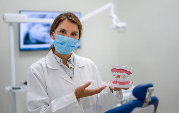 Best Emergency Denture Repair in Village Of Waukesha, WI