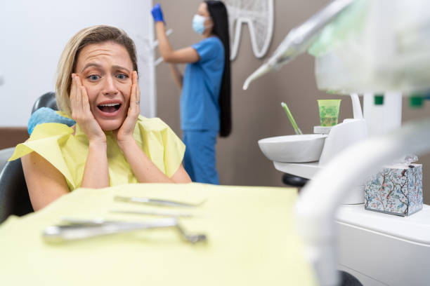 Best Emergency Treatment for Dental Infections or Abscesses in Village Of Waukesha, WI